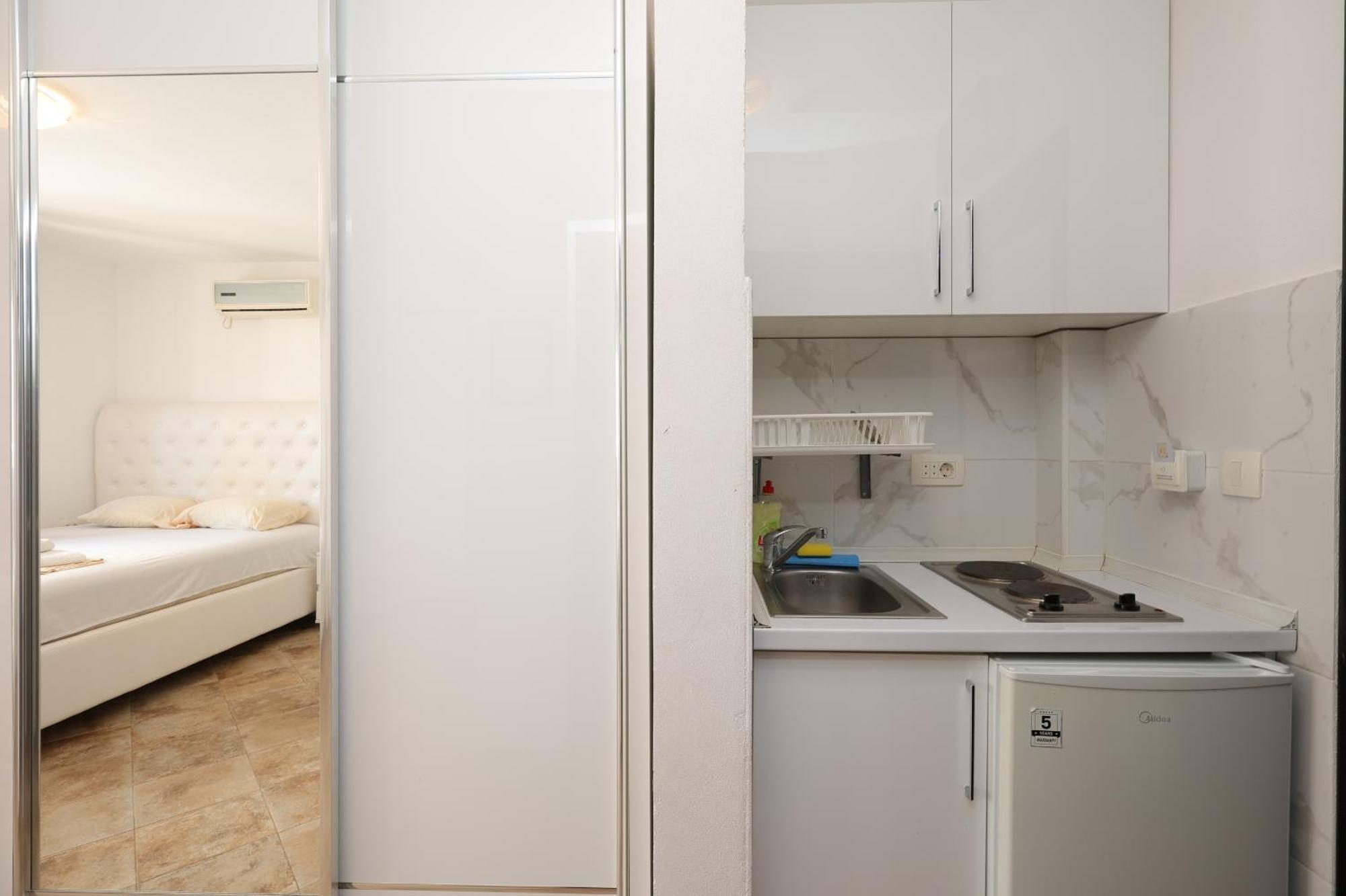 Athos Apartments Dobre Vode Добра вода Екстериор снимка